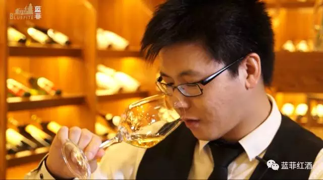 6個步驟，資深品酒師教你如何來品葡萄酒